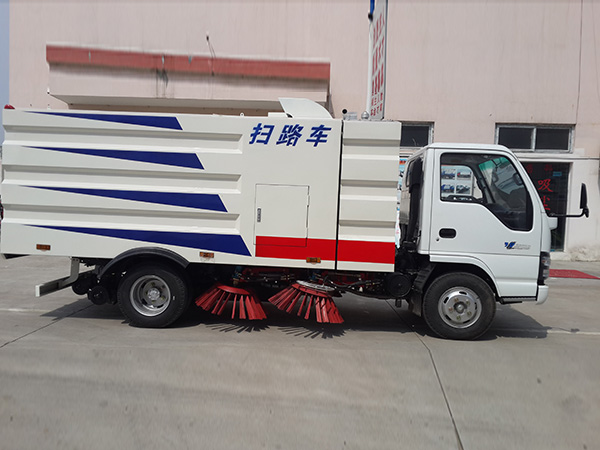 五环五十铃扫路车（国V）