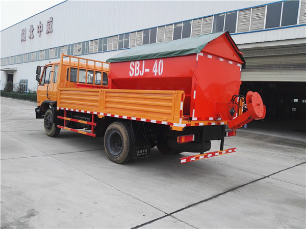 可上户东风145多功能除雪车