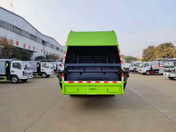 东风专底国六后双桥20方压缩式垃圾车