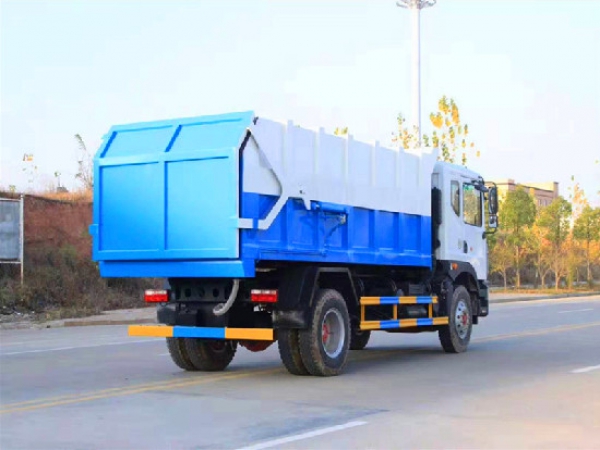 程力威牌CLW5181ZDJ6型压缩式对接垃圾车