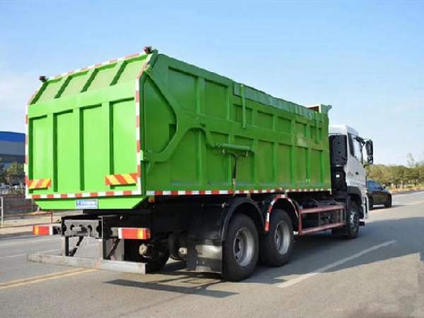 	程力牌CL5250ZDJE6型压缩式对接垃圾车