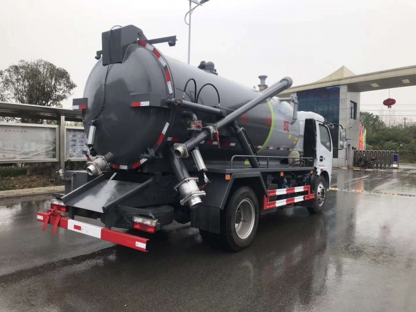 东风K7凯普特3.6水/4.8尘 8吨清洗吸污车（国六）