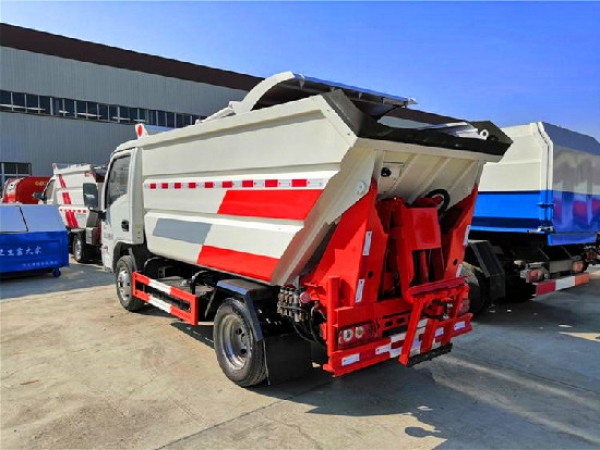 跃进S70国六4方无泄漏压缩垃圾车