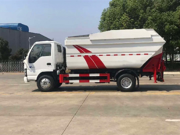 五十铃100p国六无泄漏后高位挂桶压缩垃圾车