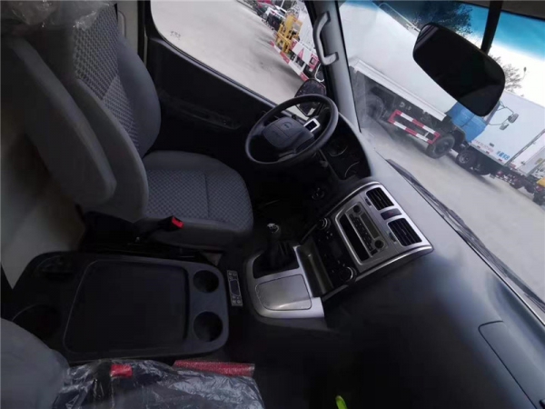 （国六面包型）金杯新快运面包冷藏车