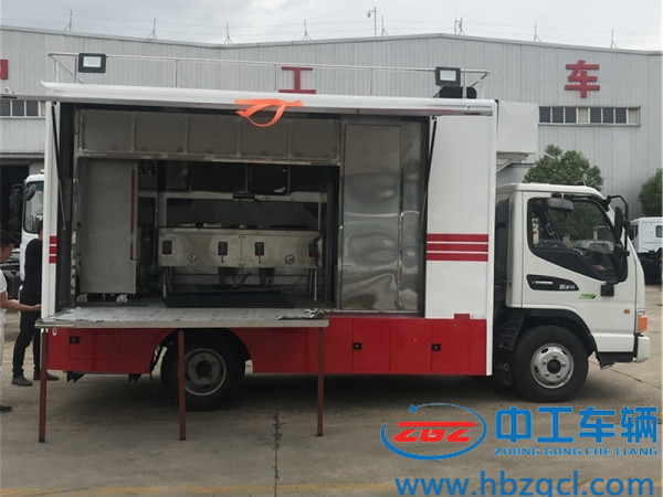 江淮餐车-独立凉菜间