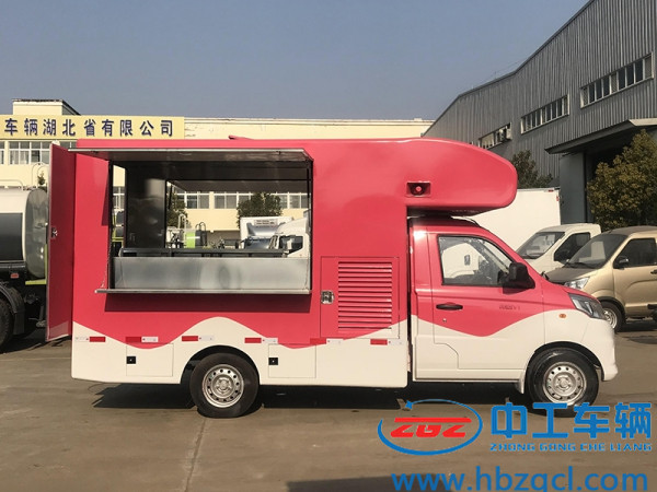 小吃快餐车
