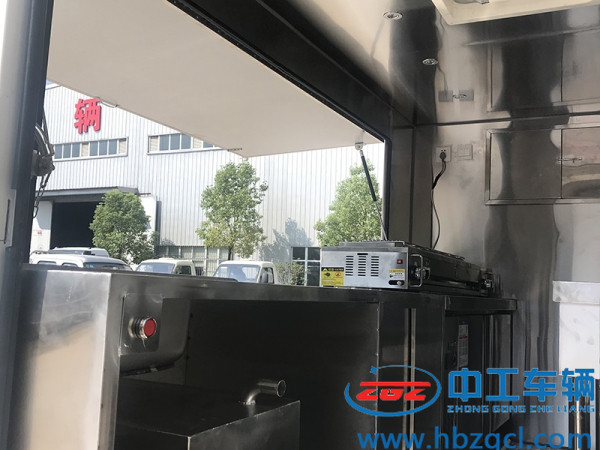 东风烧烤早餐车