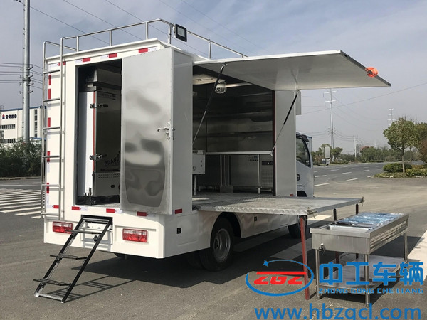 东风福瑞卡餐车