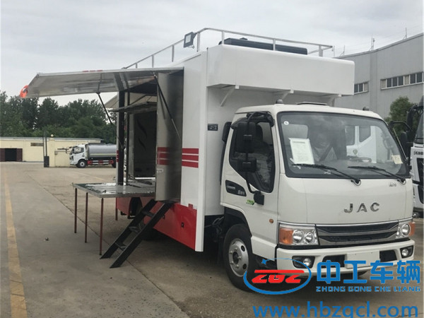 江淮餐车-独立凉菜间