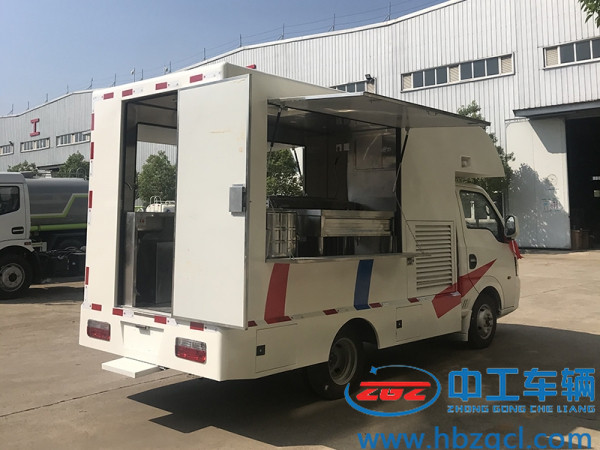 东风烧烤早餐车