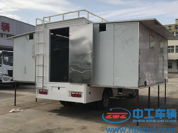 解放包围拓展餐车