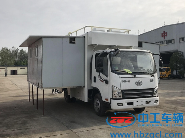 解放包围拓展餐车