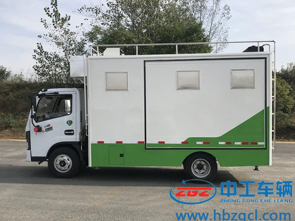 东风多利卡液压拓展餐车