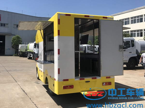 冷饮小吃车