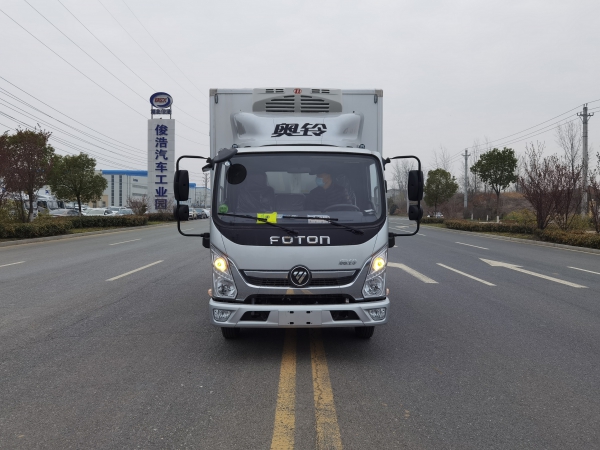 福田奥铃 4.2米冷藏车