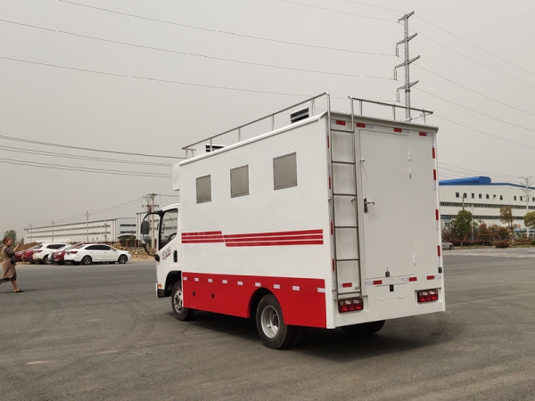 流动餐车